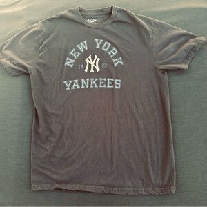 New York Yankees Wright & Ditson Tshirt (Men's Large)